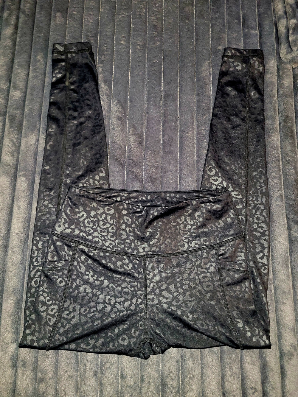 CVG High-Waist Black Leopard Print Leggings